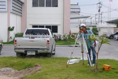 สร้างโกดังสินค้า